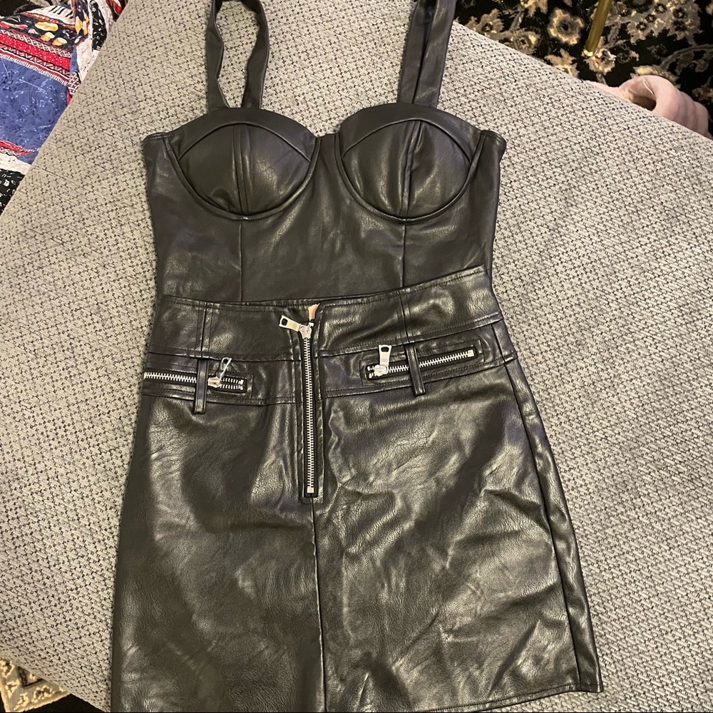 Leather Set - image 1